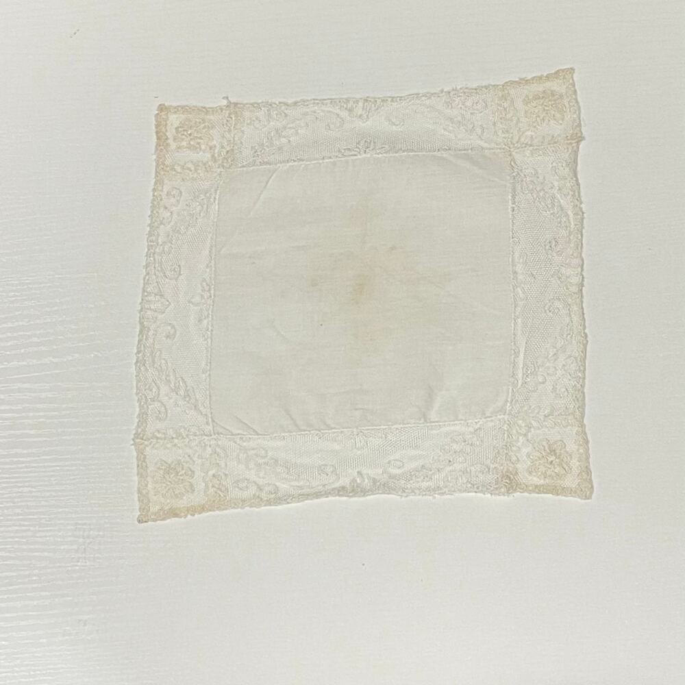 Vintage Very Old White Embroidered Hanky Hankie Very Unique 10”